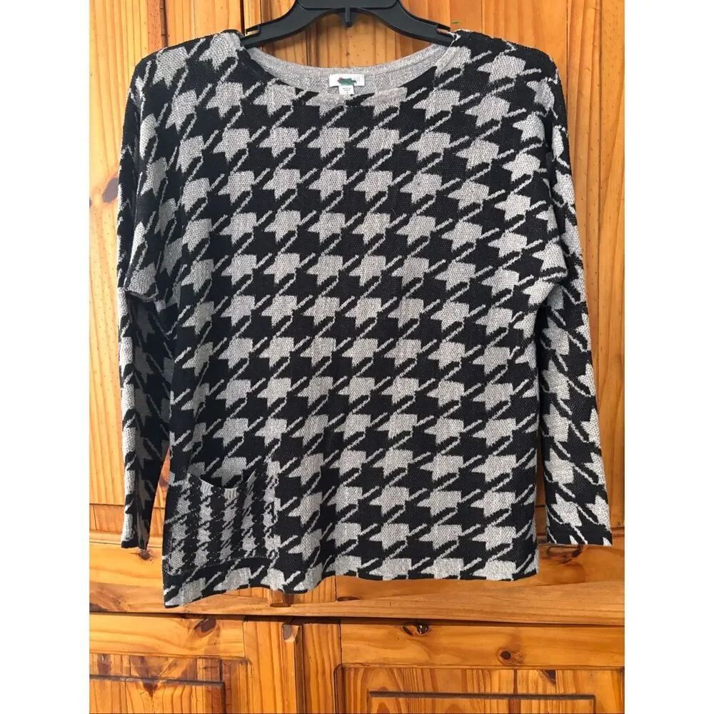 J. Jill Black and Grey Houndstooth Check Sweater